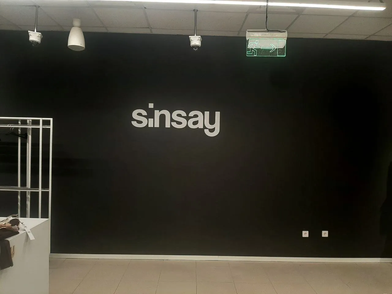 Sinsay clothing stores in Ukraine, Moldova, built by KBS, photo 4 of 15