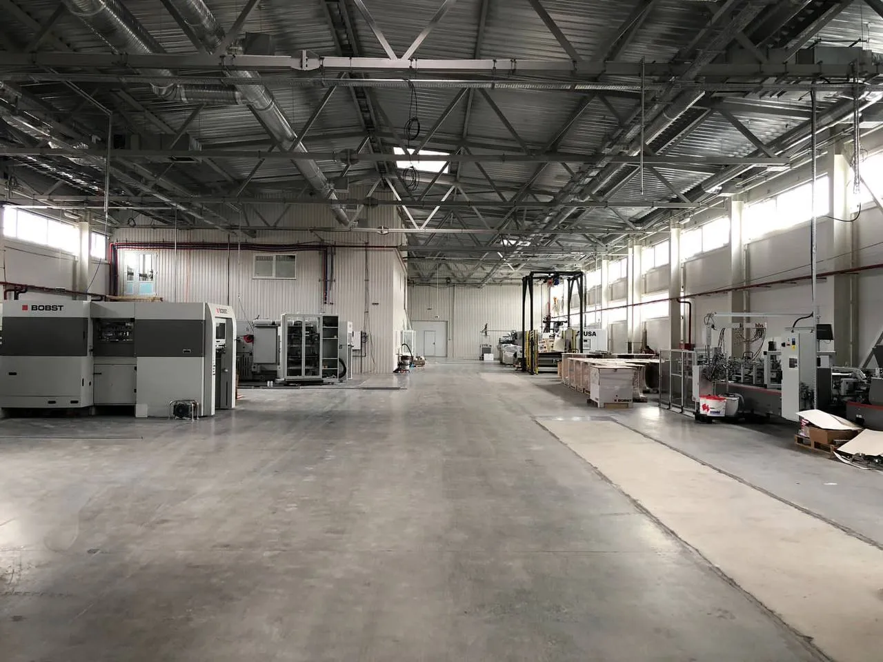 Philip Morris tobacco factory in Ukraine, built by KBS, photo 4 of 8