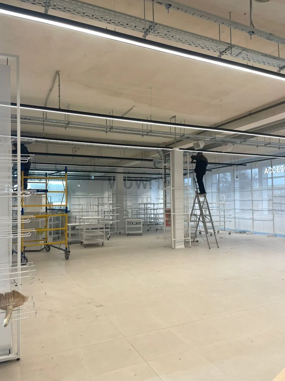 Sinsay clothing stores in Ukraine, Moldova, built by KBS, photo 12 of 15
